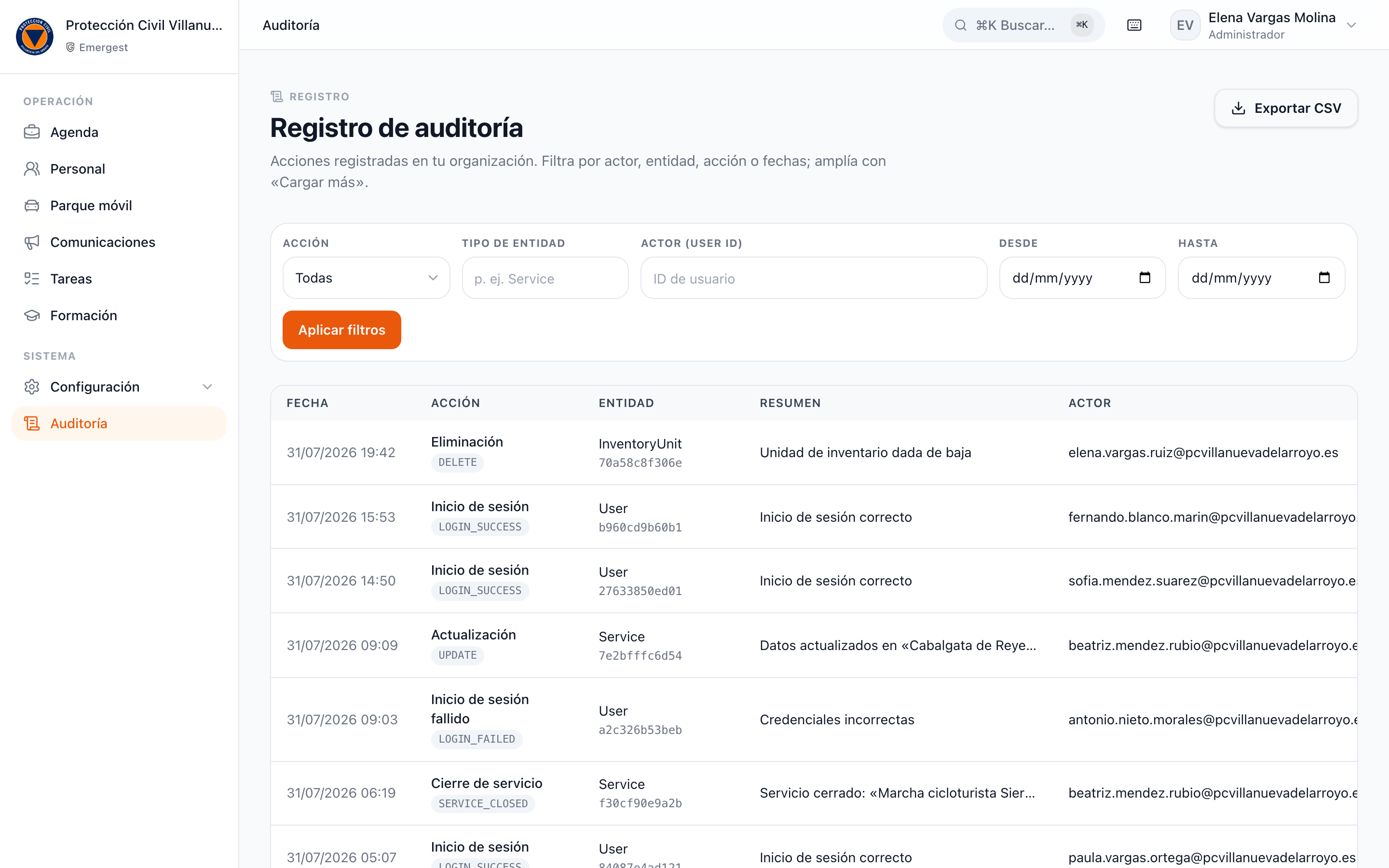 Registro de auditoría con autor, acción, fecha y entidad afectada